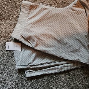 Athleta pants. NWT. Gray and white. Size 22.